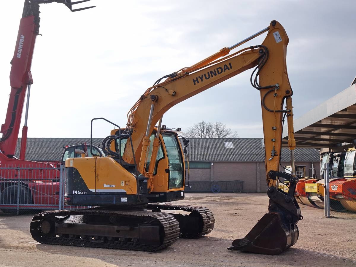 Kettenbagger Hyundai Robex 145 LCR-9 (2012) – 6.066 Betriebsstunden
