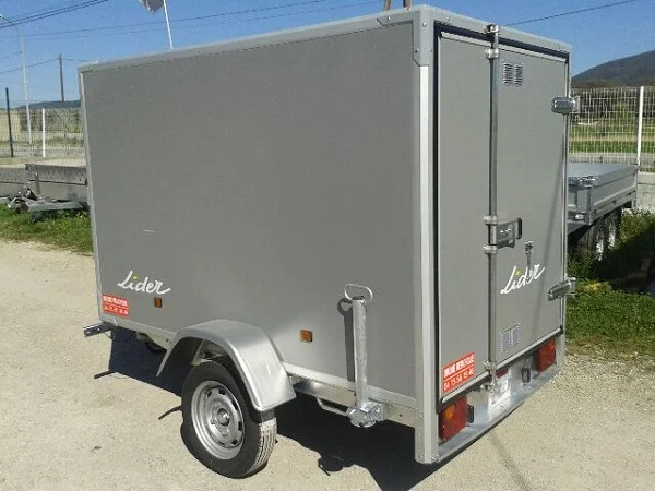 Kofferanhänger Lider Modell 41930 – 750 kg, gebremst