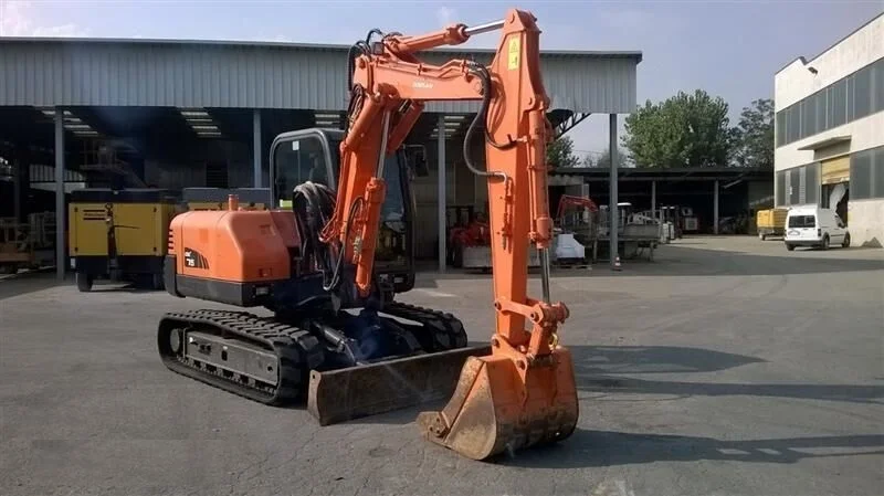 Minibagger Doosan DX 75 (2010) – 7,42 t – 275 Betriebsstunden