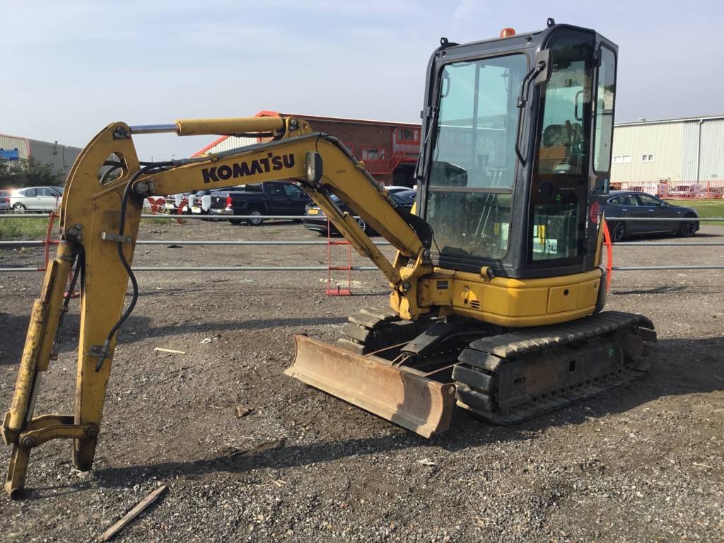 Minibagger Komatsu PC26MR-3 (2012) – 2,8 t
