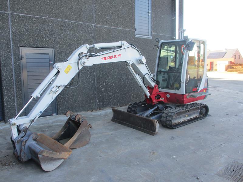 Minibagger Takeuchi TB235 (2008) – 3,5 t