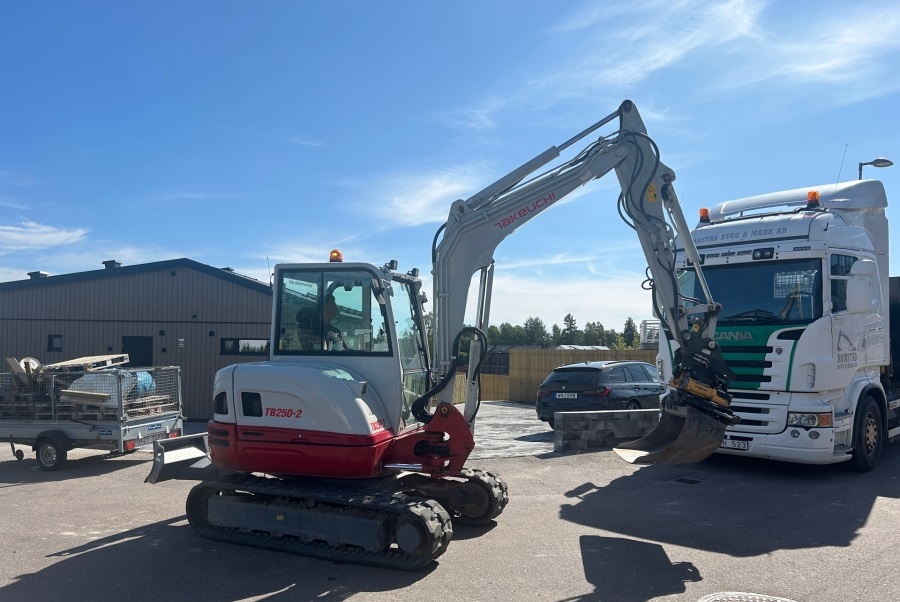 Minibagger Takeuchi TB250-2 (2020) – 5,1 t – 1.174 Betriebsstunden